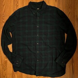 Uniqlo Men’s Flannel Button-Up